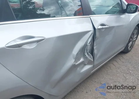 2016 Hyundai Elantra Gt from USA, damaged, VIN KMHD35LH9GU286873